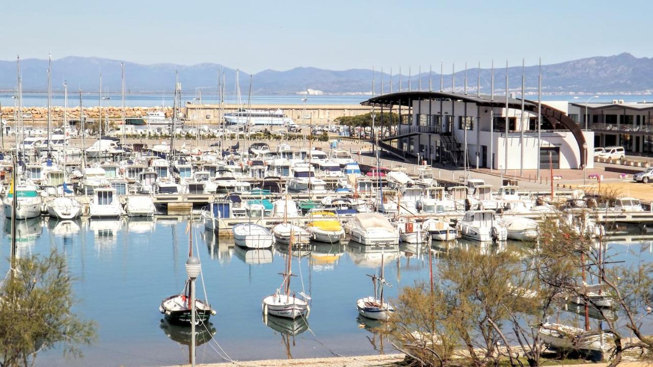 Apartaments Club Nautic L' Escala Exterior foto